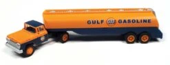Classic Metal Works 31201 HO Scale 1960 Ford Tractor With Tank Trailer Gulf Oil Gasoline